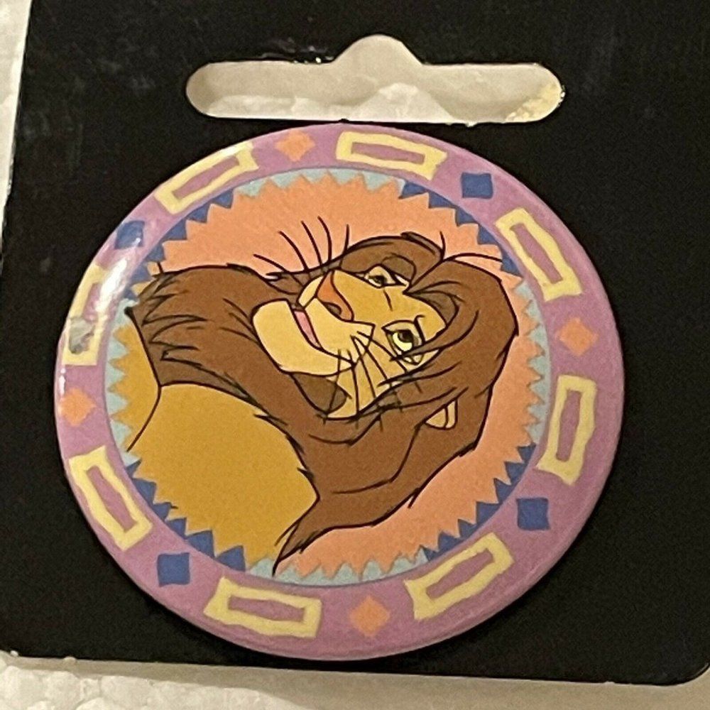 Vtg 90s Disney Lion King Promo Movie Pin Back Button Badge Mufasa Simba